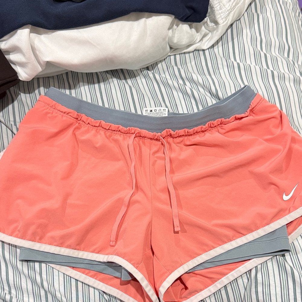 Nike Women's Peach and Gray Athletic Shorts